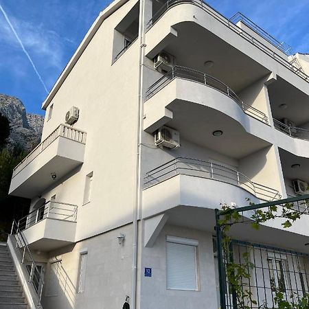 Apartments Coric Baška Voda Екстериор снимка
