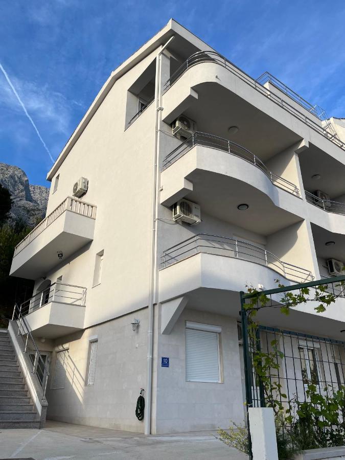 Apartments Coric Baška Voda Екстериор снимка