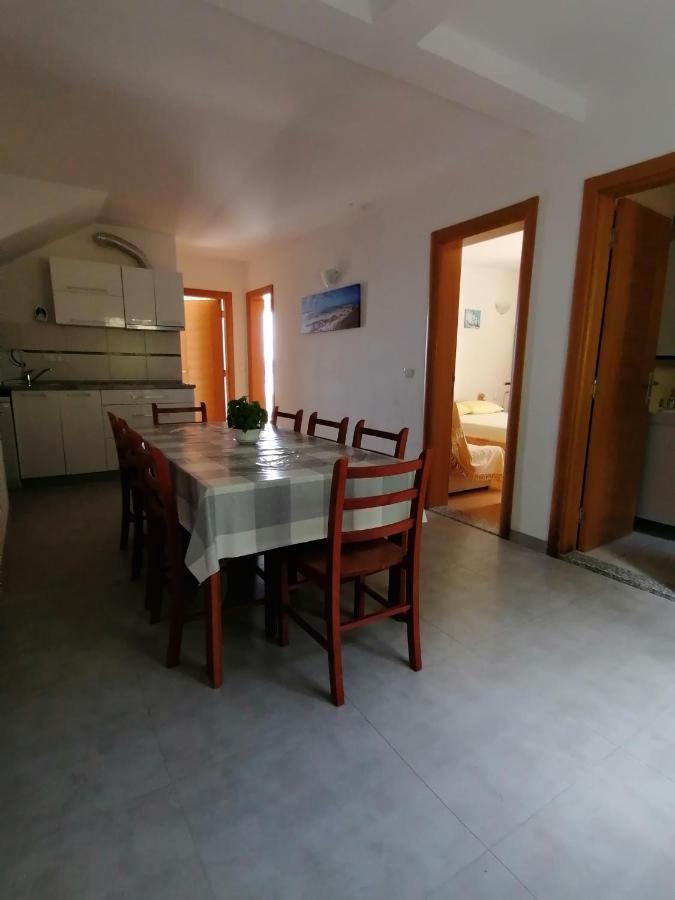 Apartments Coric Baška Voda Екстериор снимка