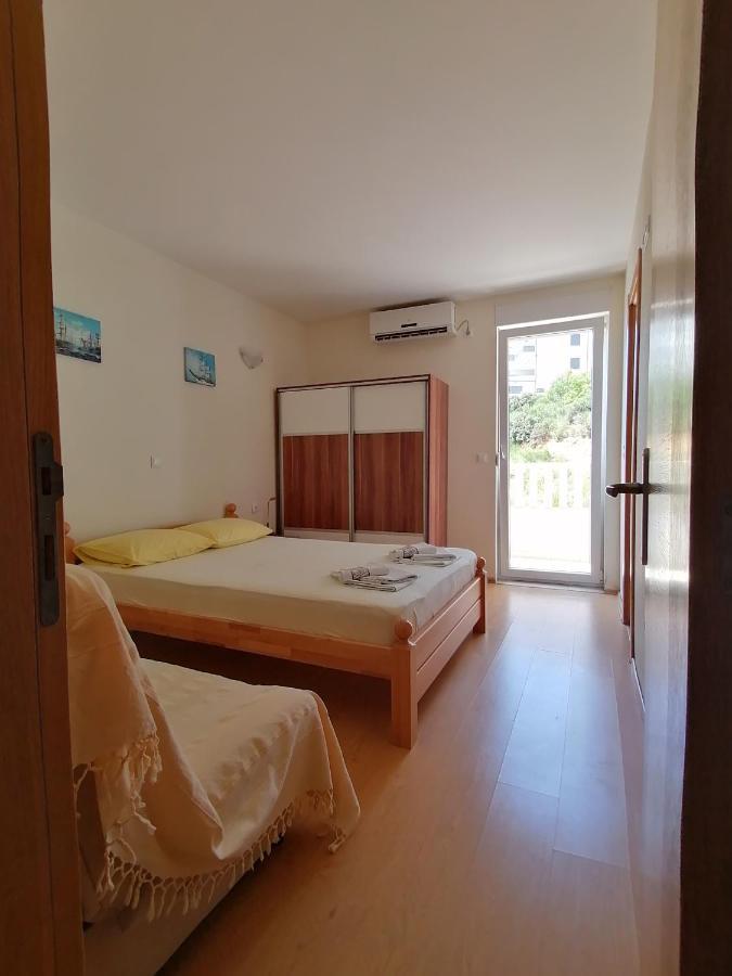 Apartments Coric Baška Voda Екстериор снимка