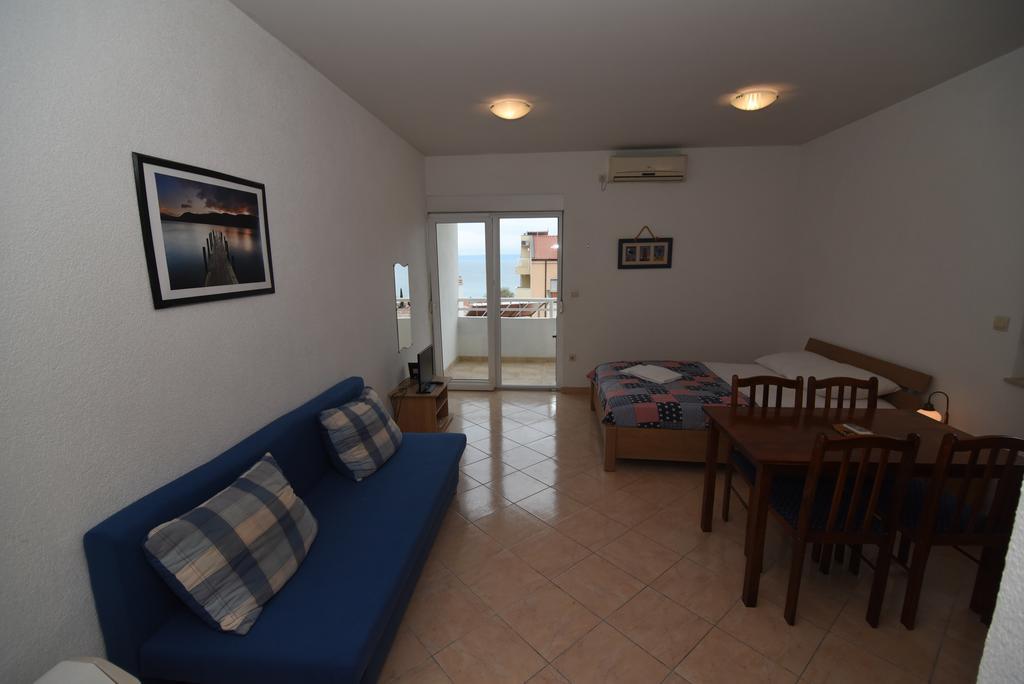Apartments Coric Baška Voda Екстериор снимка