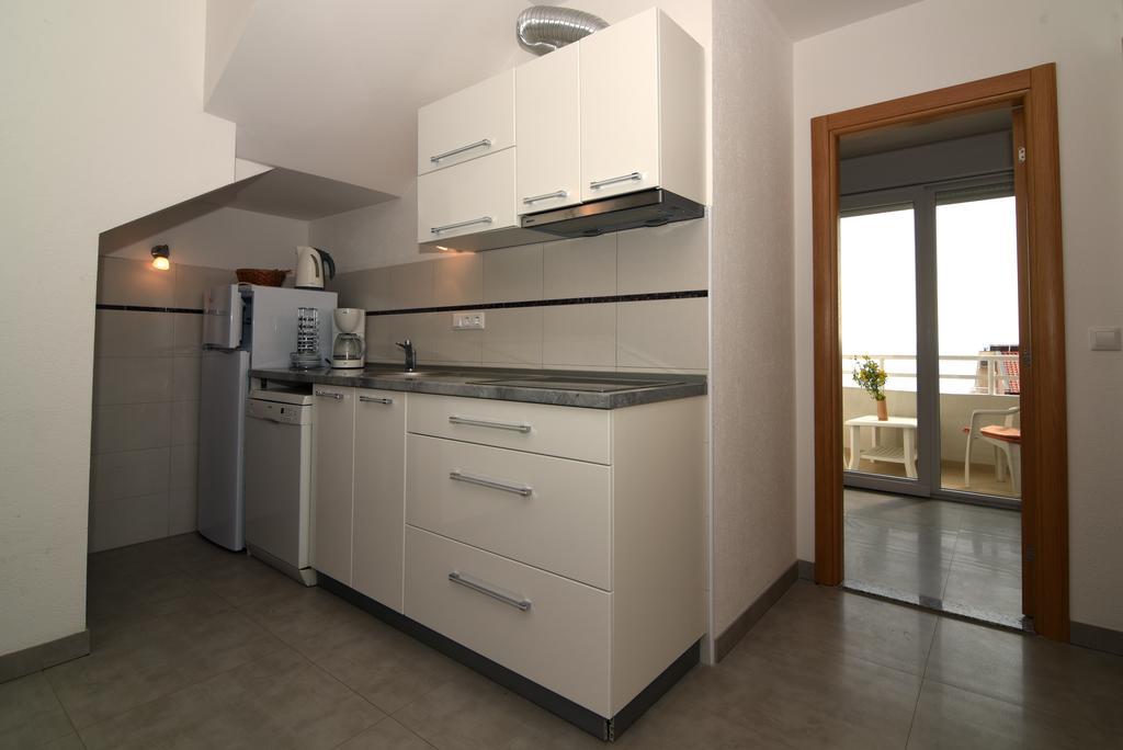 Apartments Coric Baška Voda Екстериор снимка