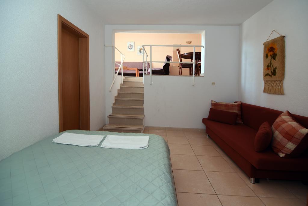 Apartments Coric Baška Voda Екстериор снимка