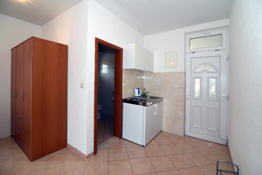 Apartments Coric Baška Voda Екстериор снимка