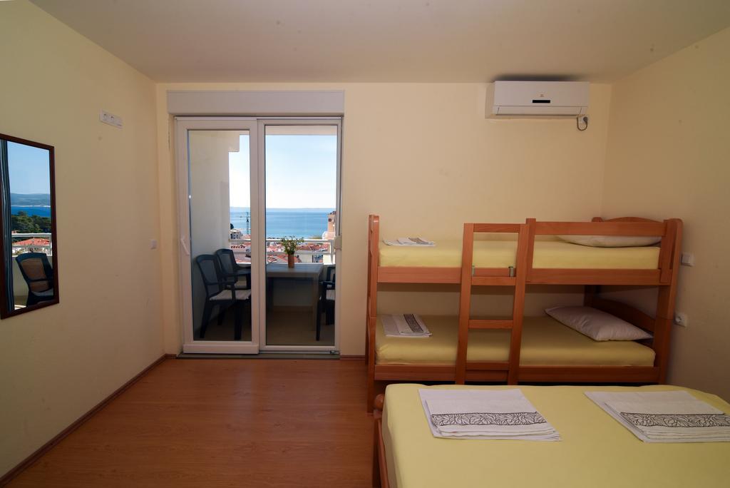 Apartments Coric Baška Voda Екстериор снимка